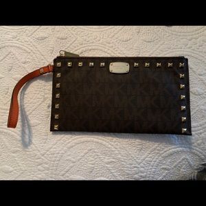 Michael Kors Clutch